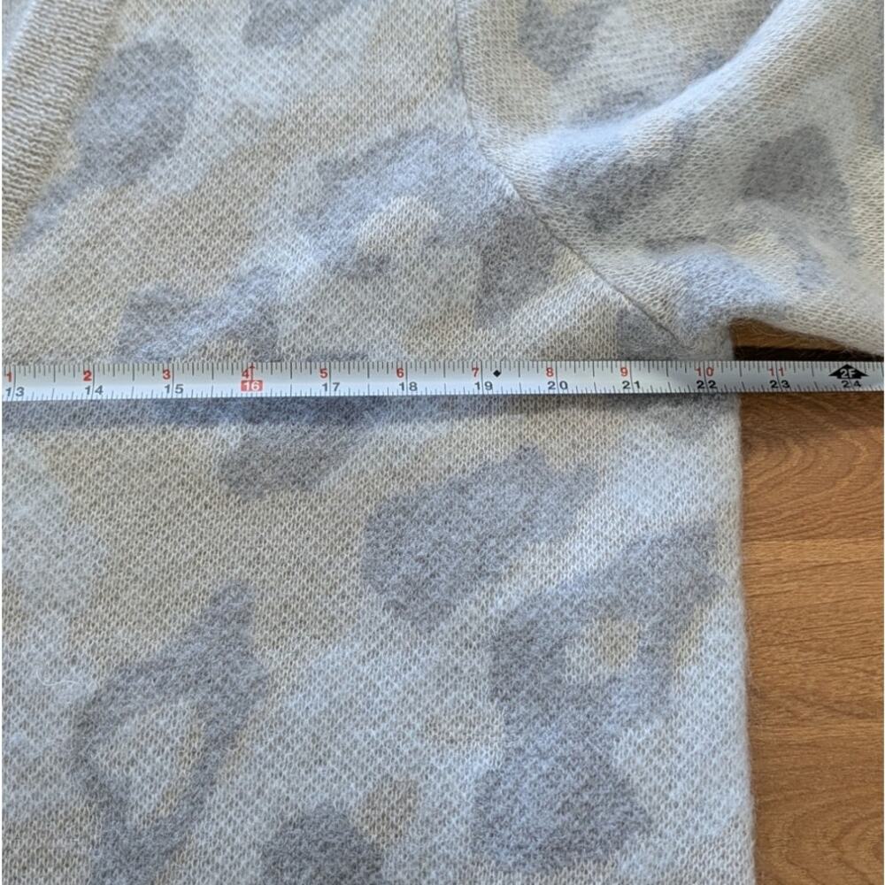Rag & Bone Mohair Alpaca Animal Print Cardigan Womens M Beige/Gray Long Sleeve - Picture 7 of 8